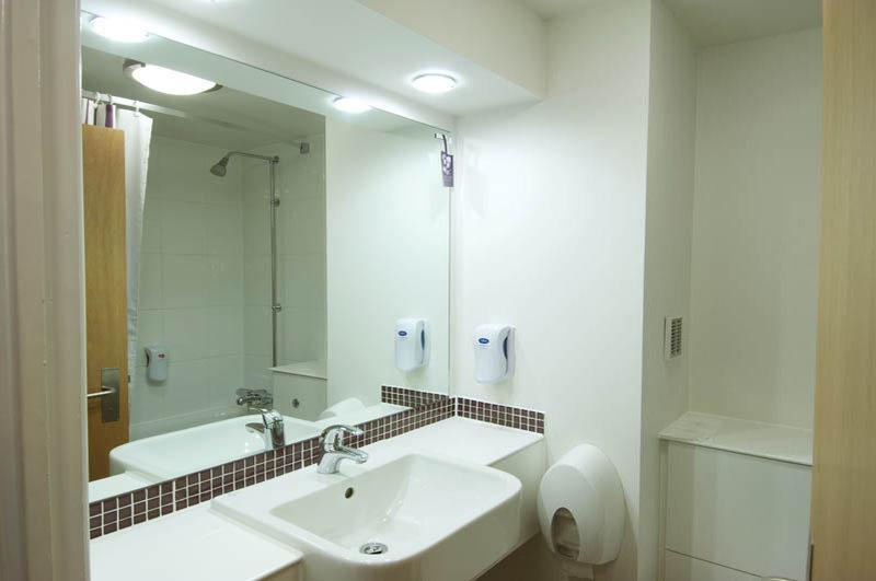 Premier Inn Inverness East Eksteriør bilde